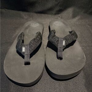Reef Black Flip-Flops